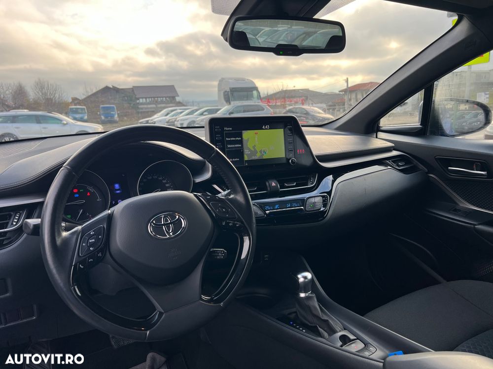 Toyota C-HR Hybrid Club - 6