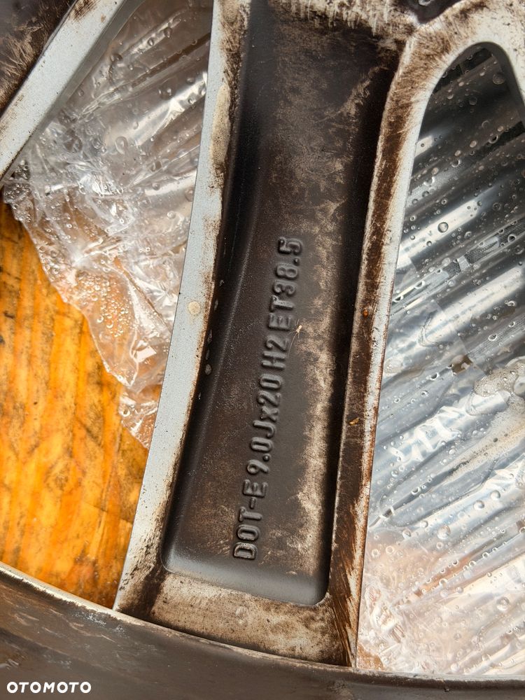 FELGA VOLVO XC90/S90/V90/XC60, 9Jx20h2 et38,5 Sprzedam jak w opisie felgę aluminiową o następujących parametrach:  Producent:VOLVO Model: XC90 II , S90, V90 31362277 - 7