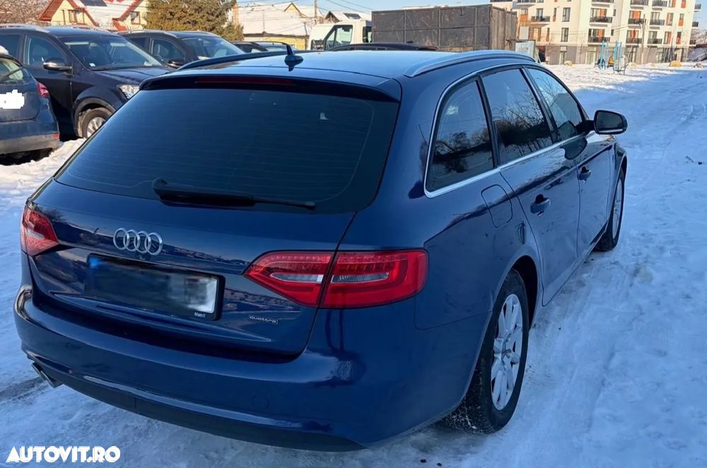 Audi A4 2.0 TDI quattro S tronic - 9