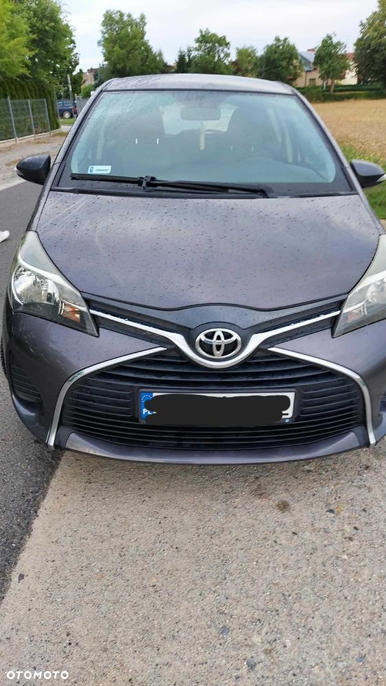 Toyota Yaris - 1