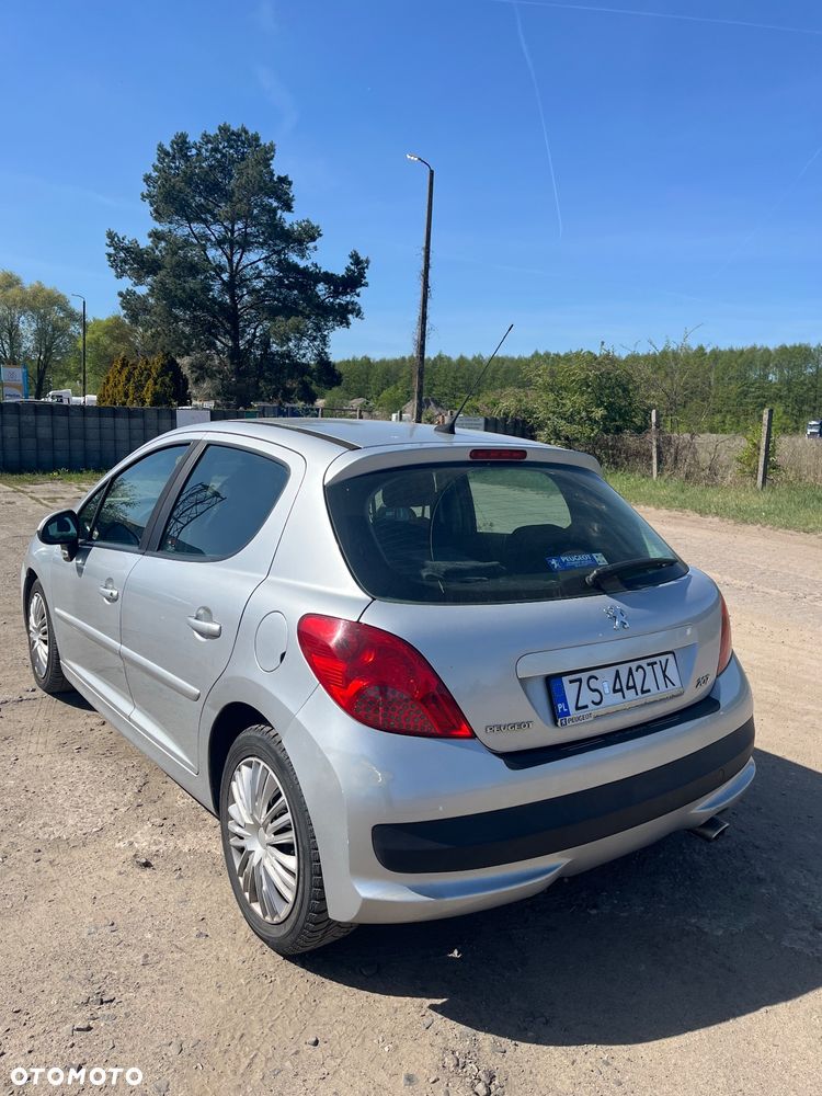 Peugeot 207 1.6 HDi Trendy - 6