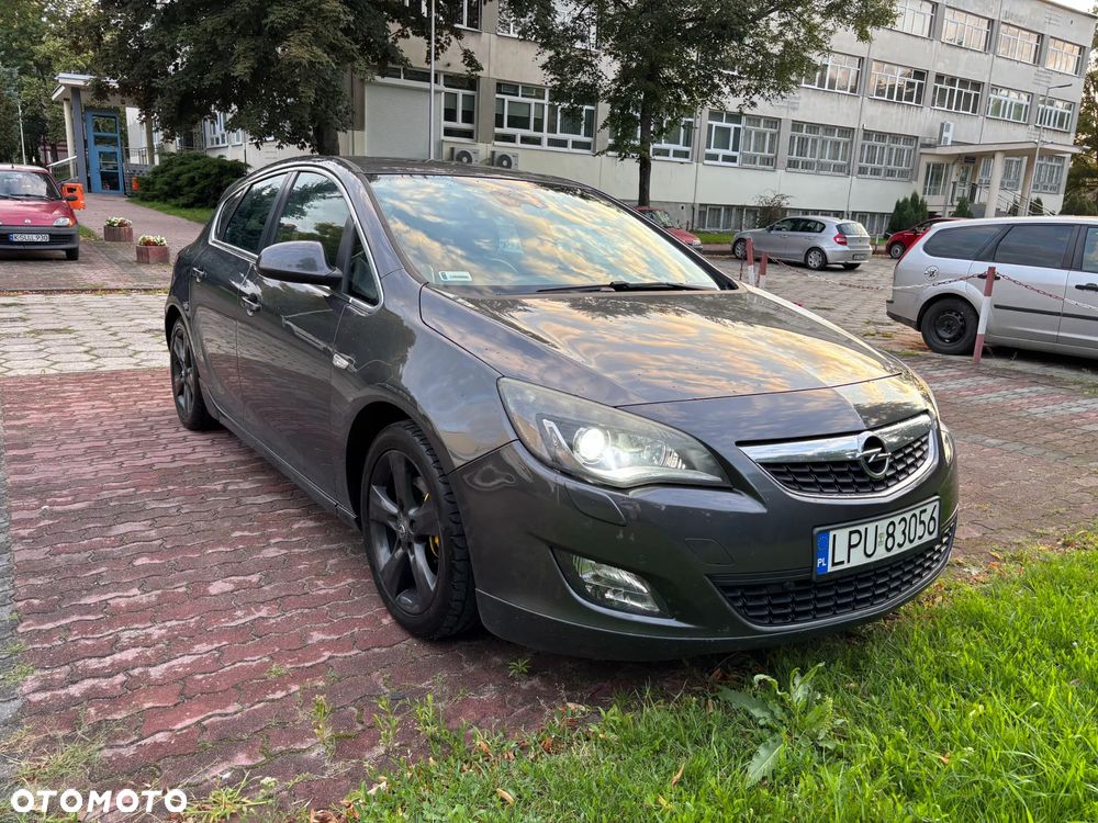 Opel Astra 1.6 T Sport - 3