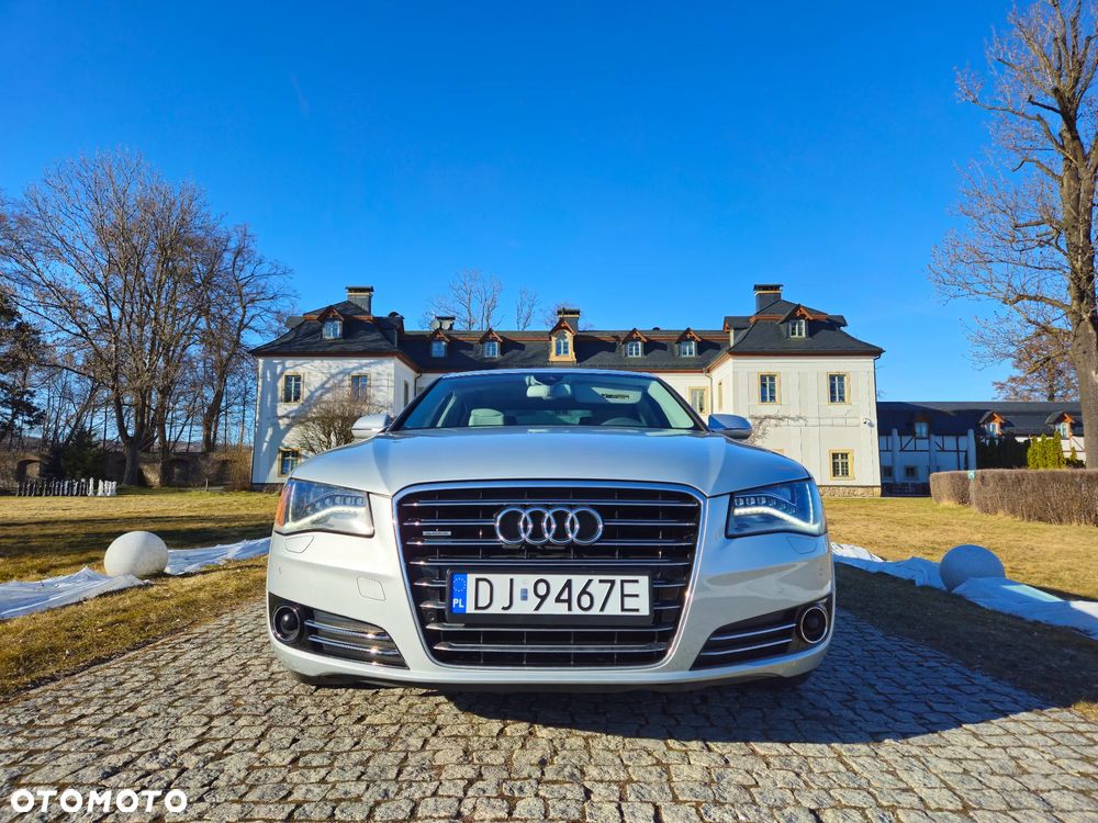 Audi A8 4.2 FSI L Quattro - 3