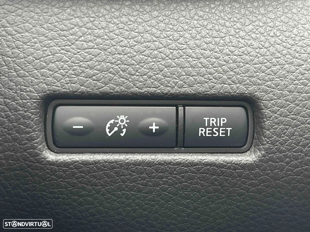 Nissan Qashqai 1.3 DIG-T Tekna+ DCT - 39