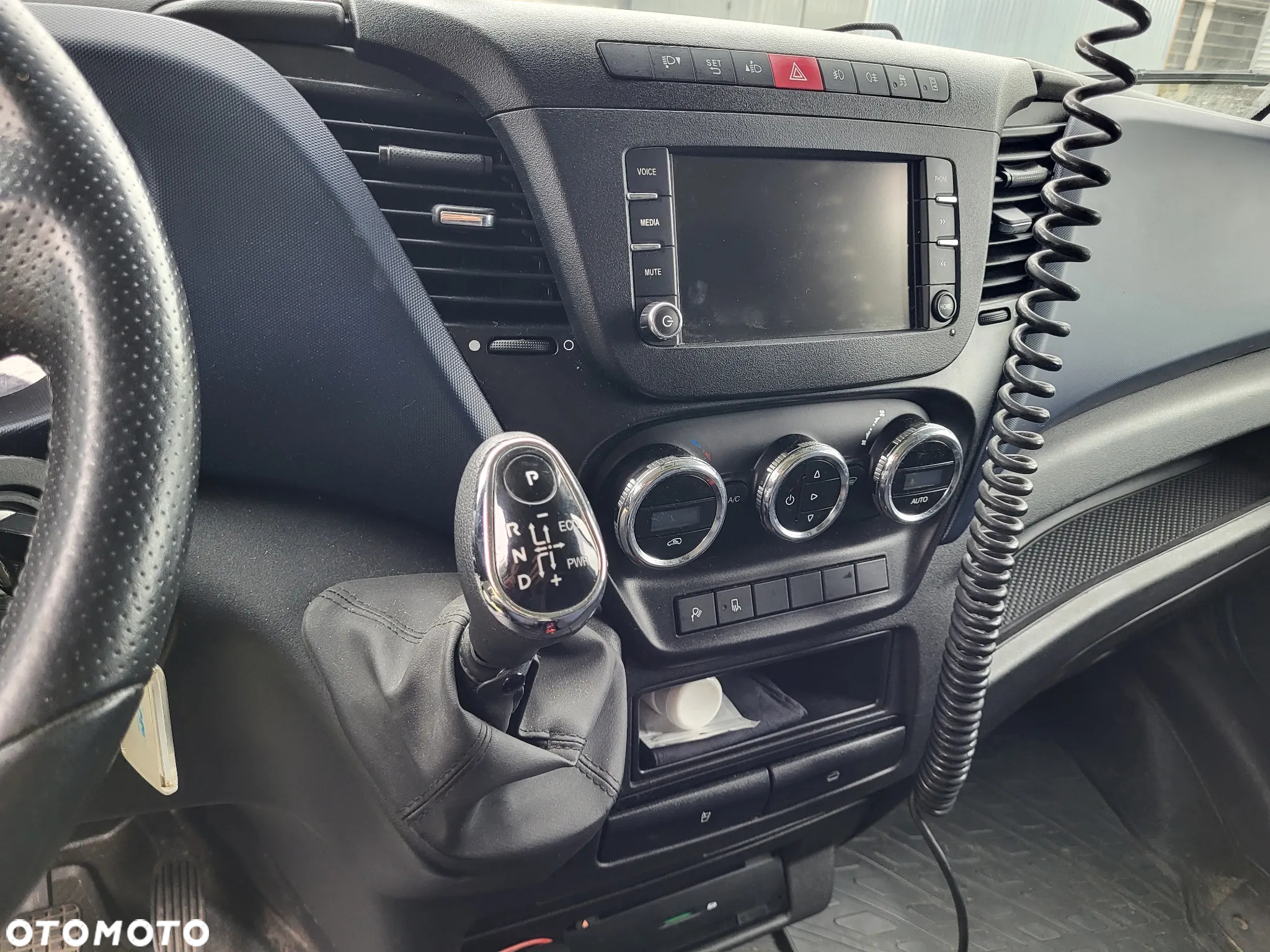Iveco DAILY  35-140 - 9