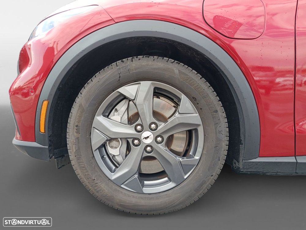 Ford Mustang Mach-E Standard - 14