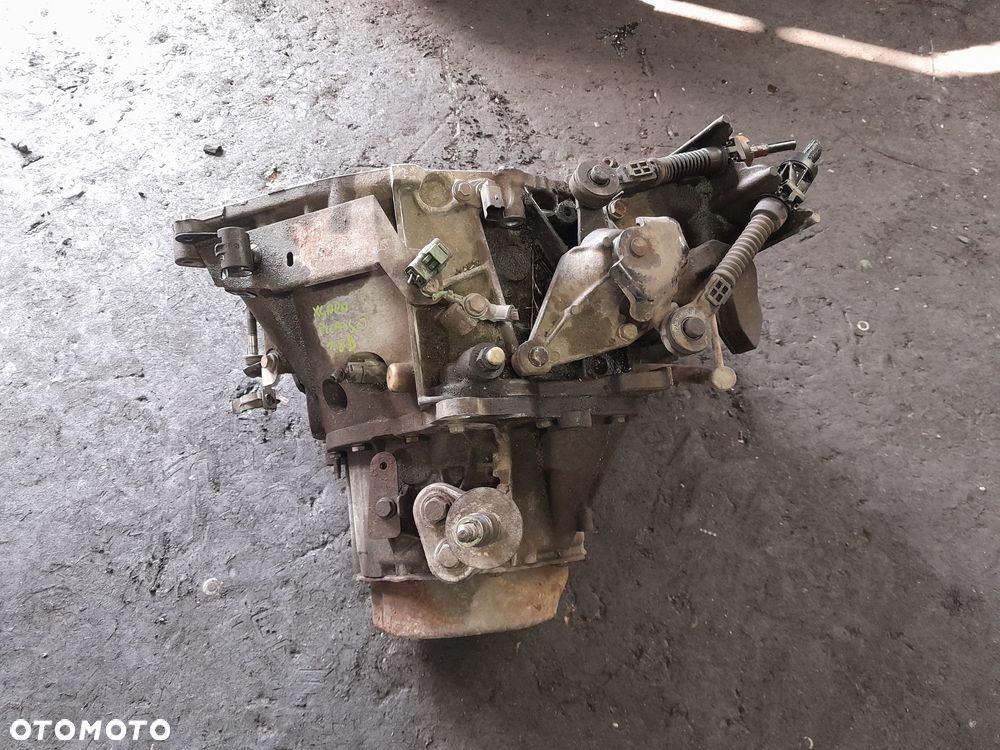 Skrzynia biegów manualna CITROEN Xsara Picasso 98-12r. 1.8 16v 20DL69 - 2