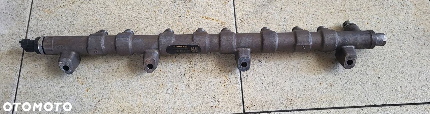 Listwa Wtryskowa Paliwa Paliwowa Iveco Cursor 11 504388755 - 1