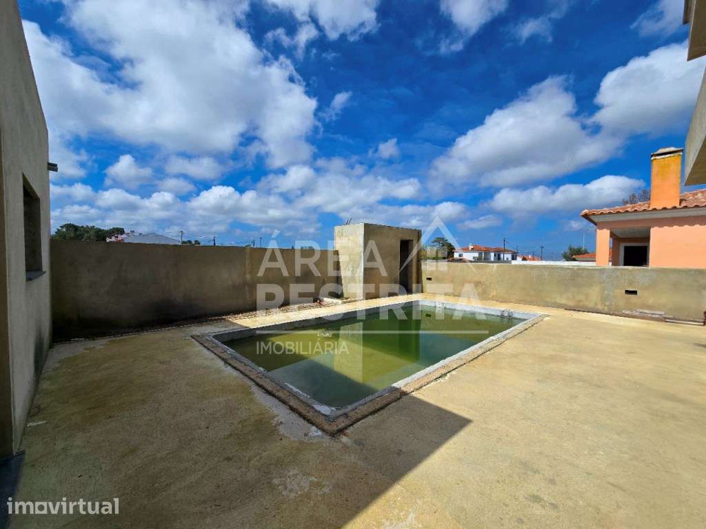 Moradia T5 c/Piscina, Garagem e 5 Suites, Galeotas - Azeitão - Grande imagem: 3/38