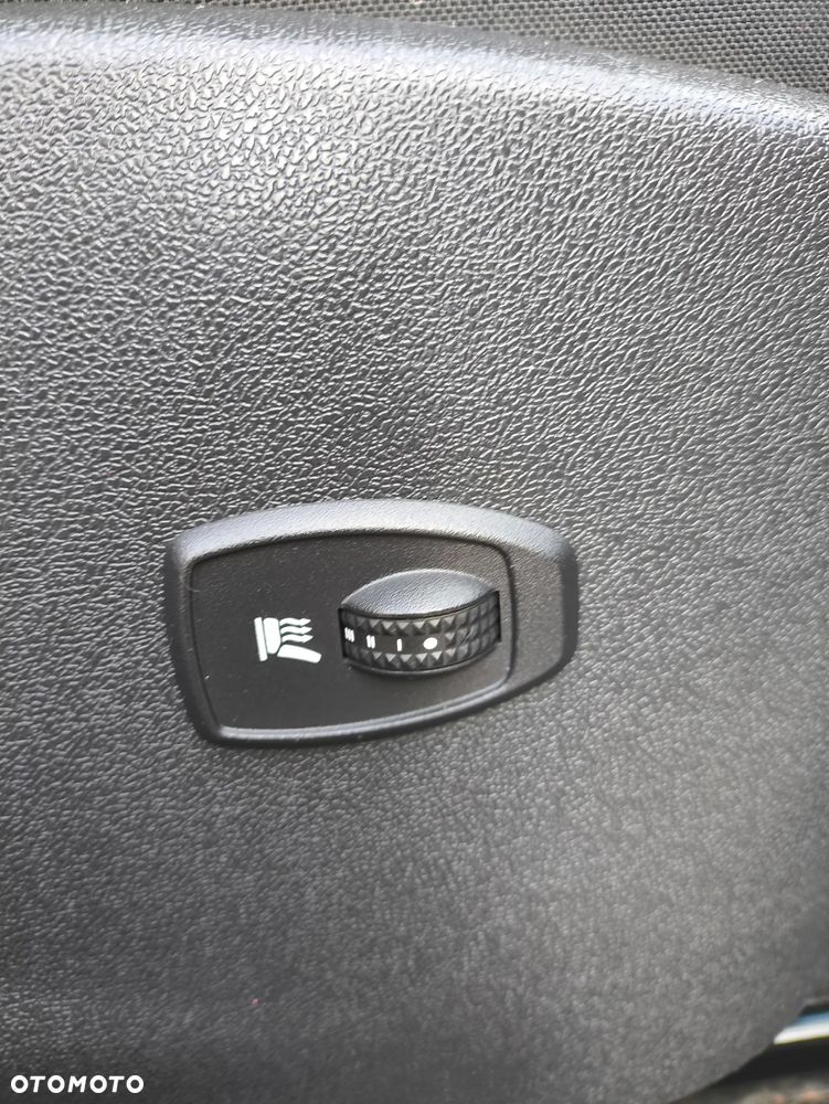 Renault Scenic 1.6 16V 110 TomTom Edition - 25