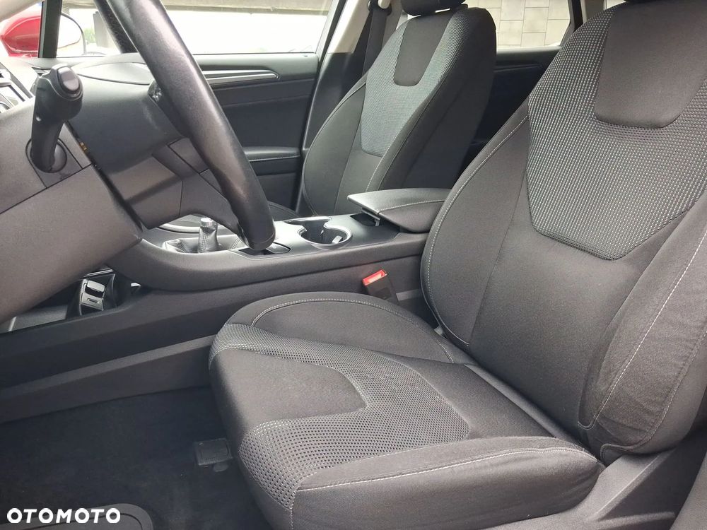 Ford Mondeo 1.5 EcoBoost Titanium - 27