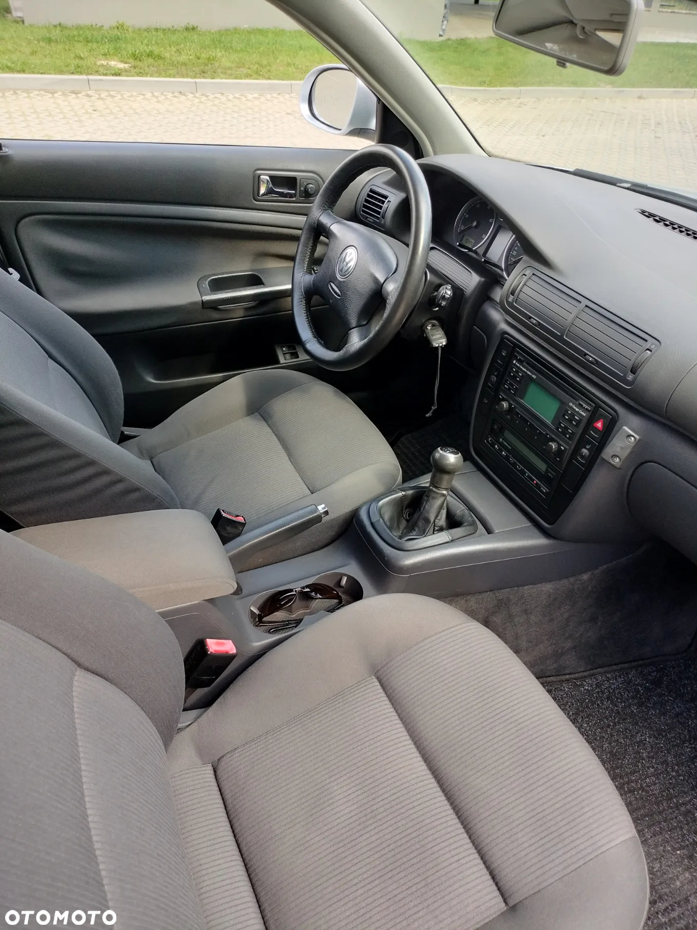Volkswagen Passat 1.9 TDI Basis - 11