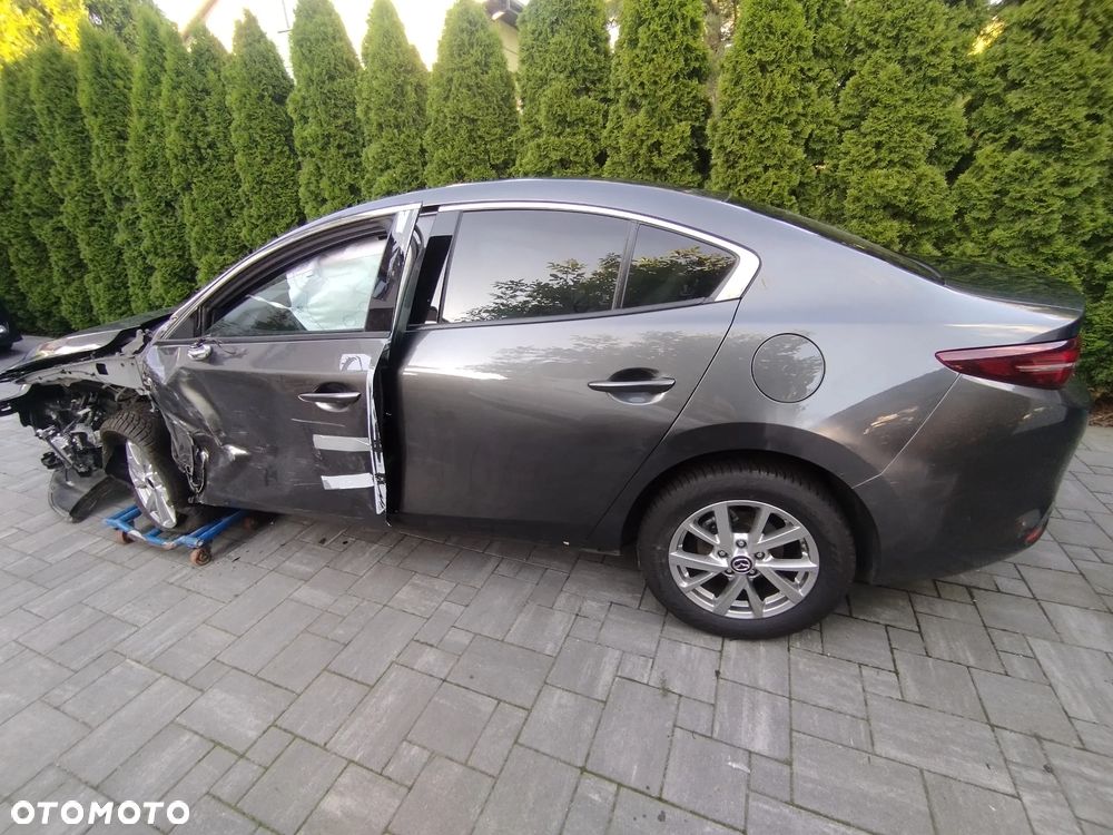 Mazda 3 - 5
