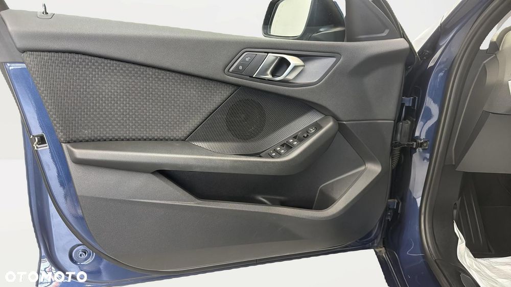 BMW Seria 1 118i Advantage - 11