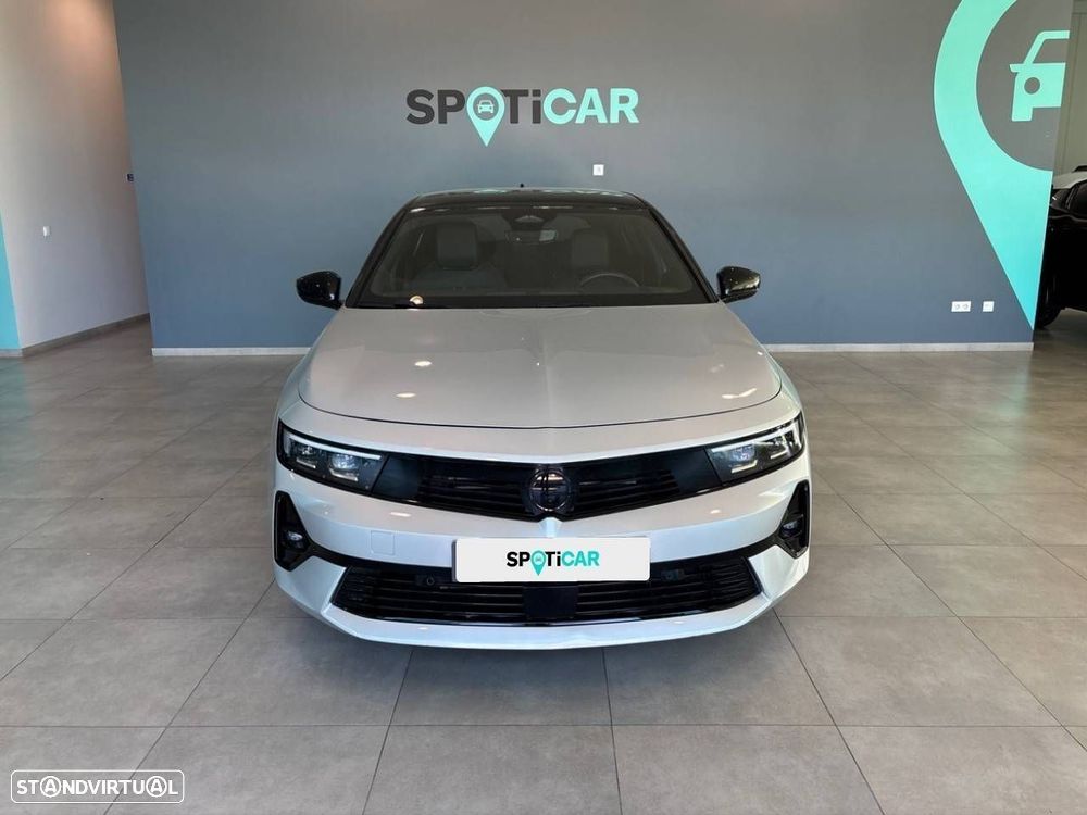 Opel Astra 1.2 T GS Aut. - 2