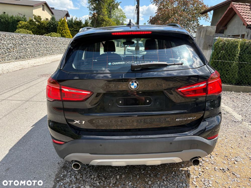 BMW X1 sDrive18d Business Edition - 8