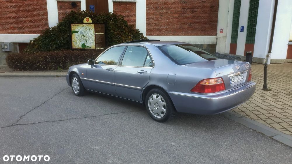 Honda Legend - 9