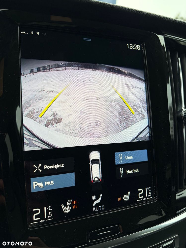 Volvo V90 D4 SCR Momentum Pro - 19