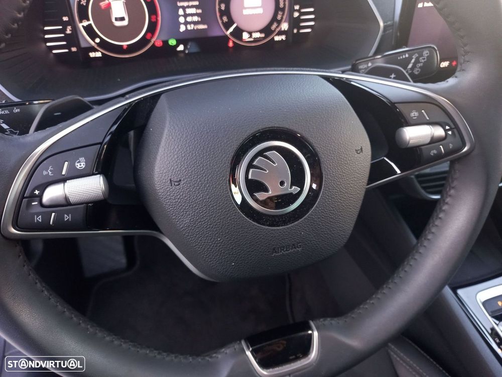 Skoda Octavia Break 2.0 TDI DSG - 4