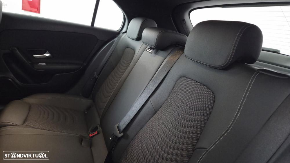 Mercedes-Benz A 250 - 11