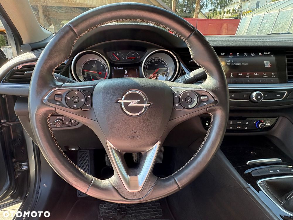 Opel Insignia - 22