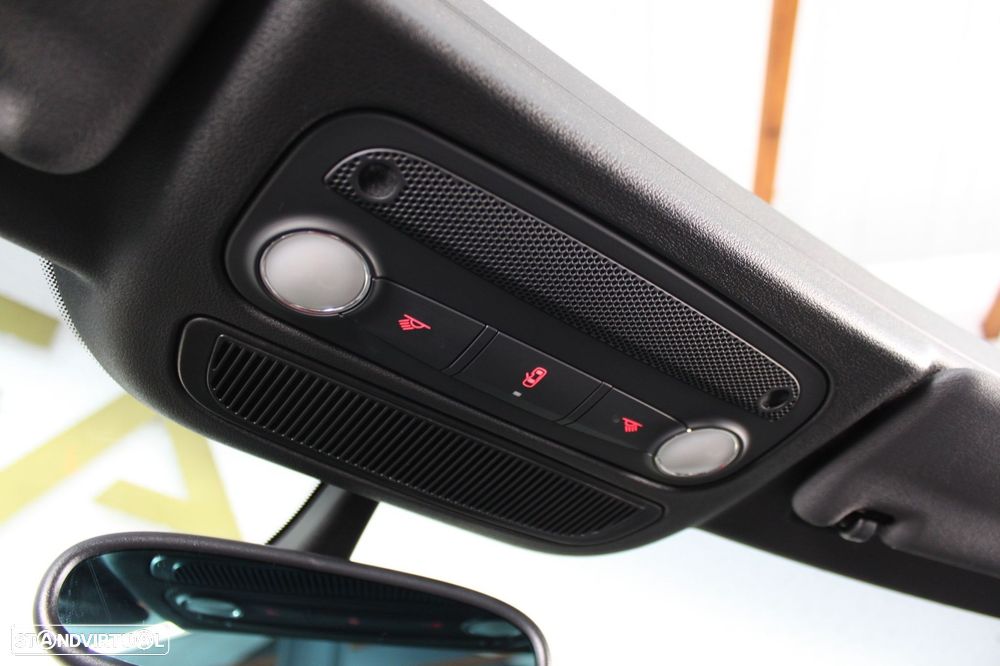 Audi A3 Cabrio 1.6 TDi Attraction - 29