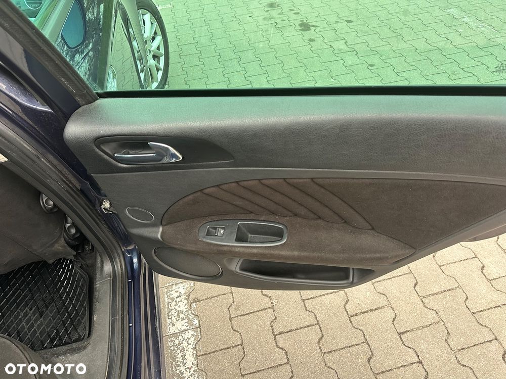 Alfa Romeo 159 1.9JTDM Distinctive - 20