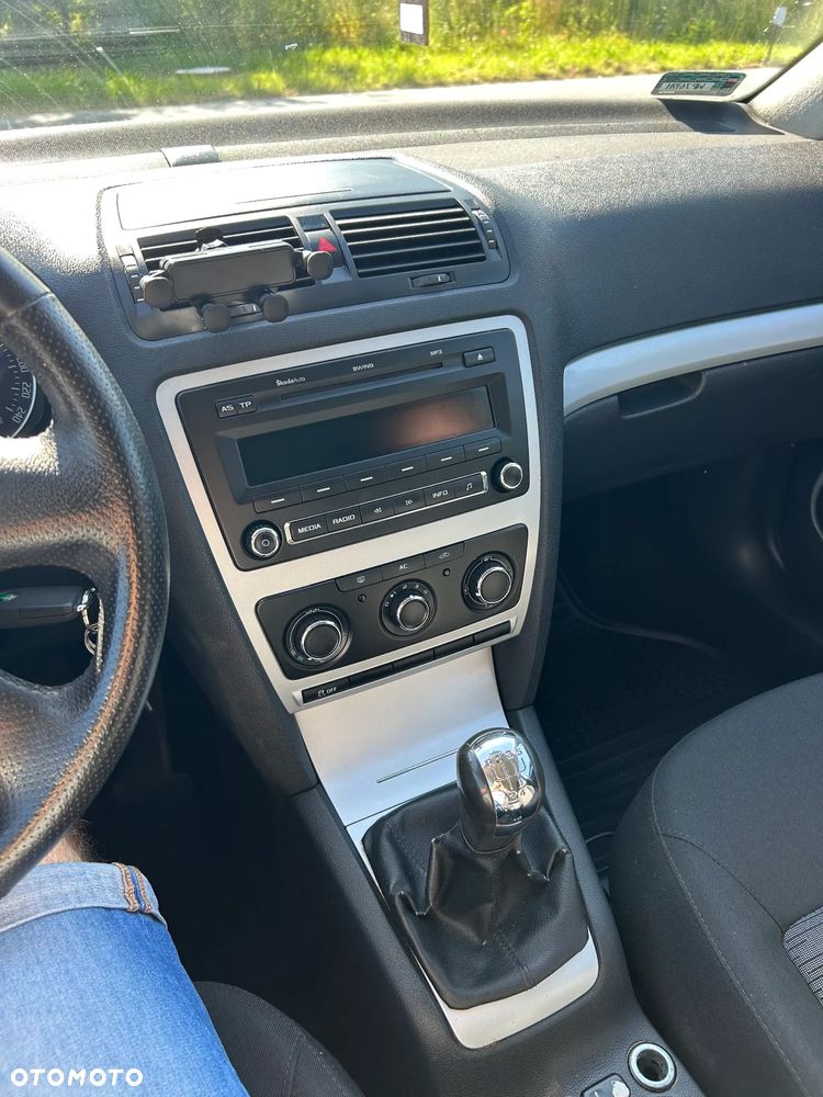 Skoda Octavia - 16