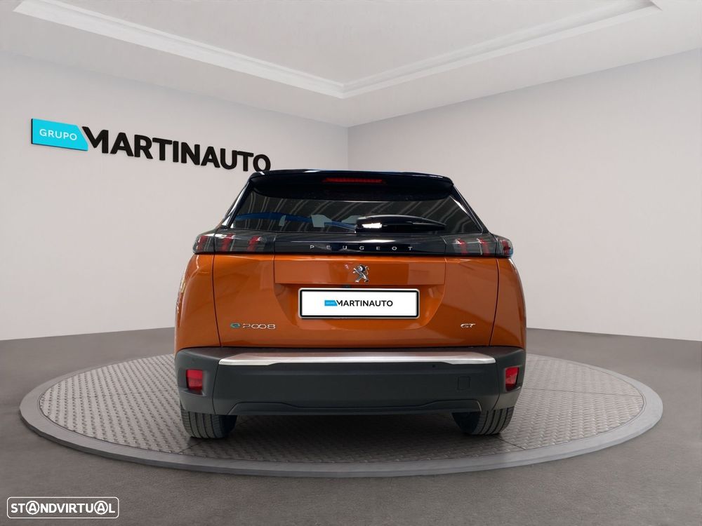 Peugeot e-2008 50 kWh GT - 7