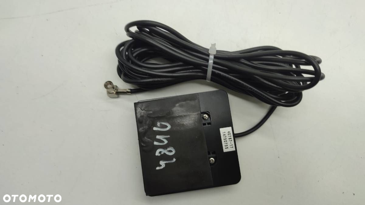 ANTENA NAWIGACJI GPS KIA OPIRUS MAZDA 6 40767-17 - 2