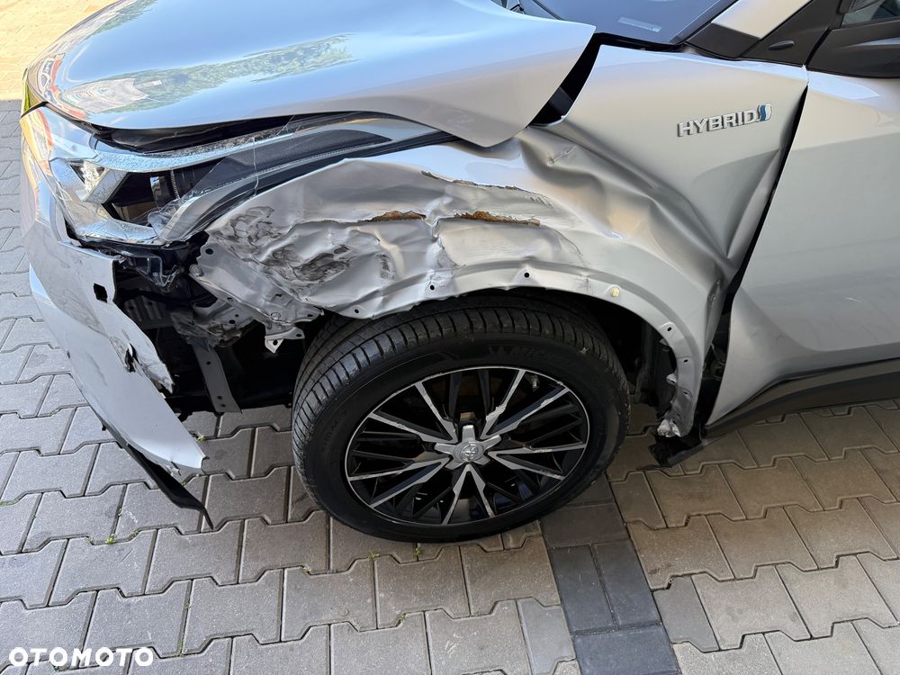 Toyota C-HR Lounge - 5