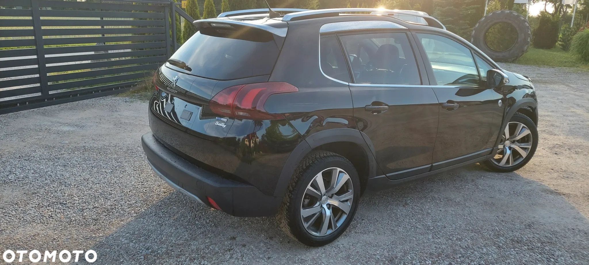Peugeot 2008 - 14