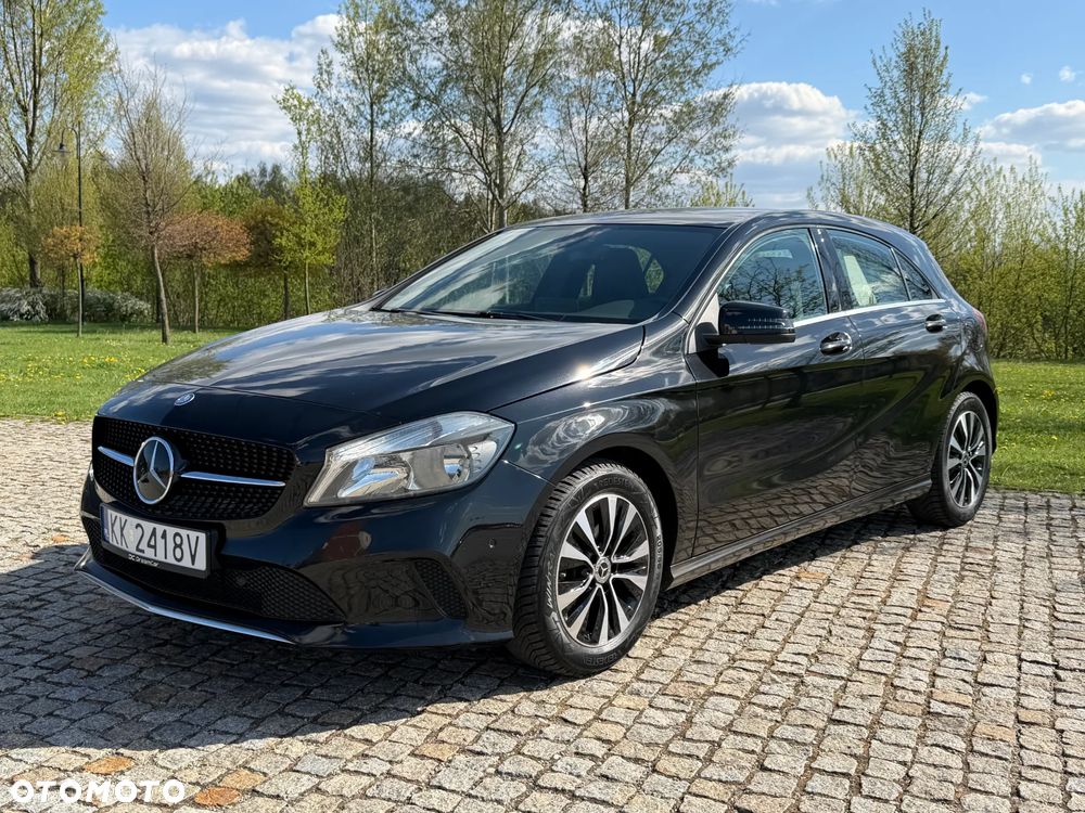 Mercedes-Benz Klasa A 180 7G-DCT StreetStyle - 2