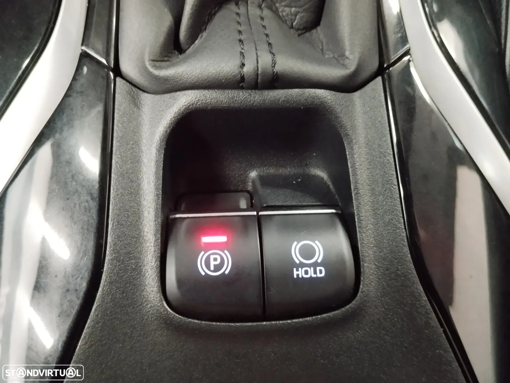 Toyota Corolla 1.8 Hybrid Comfort - 31