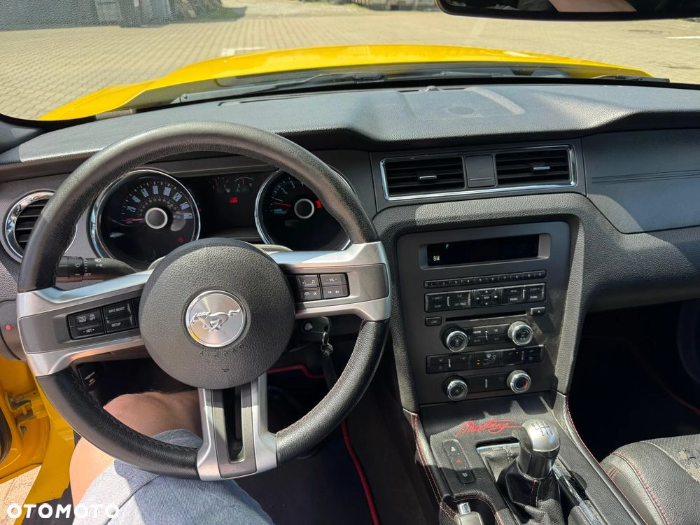 Ford Mustang 3.7 V6 - 14