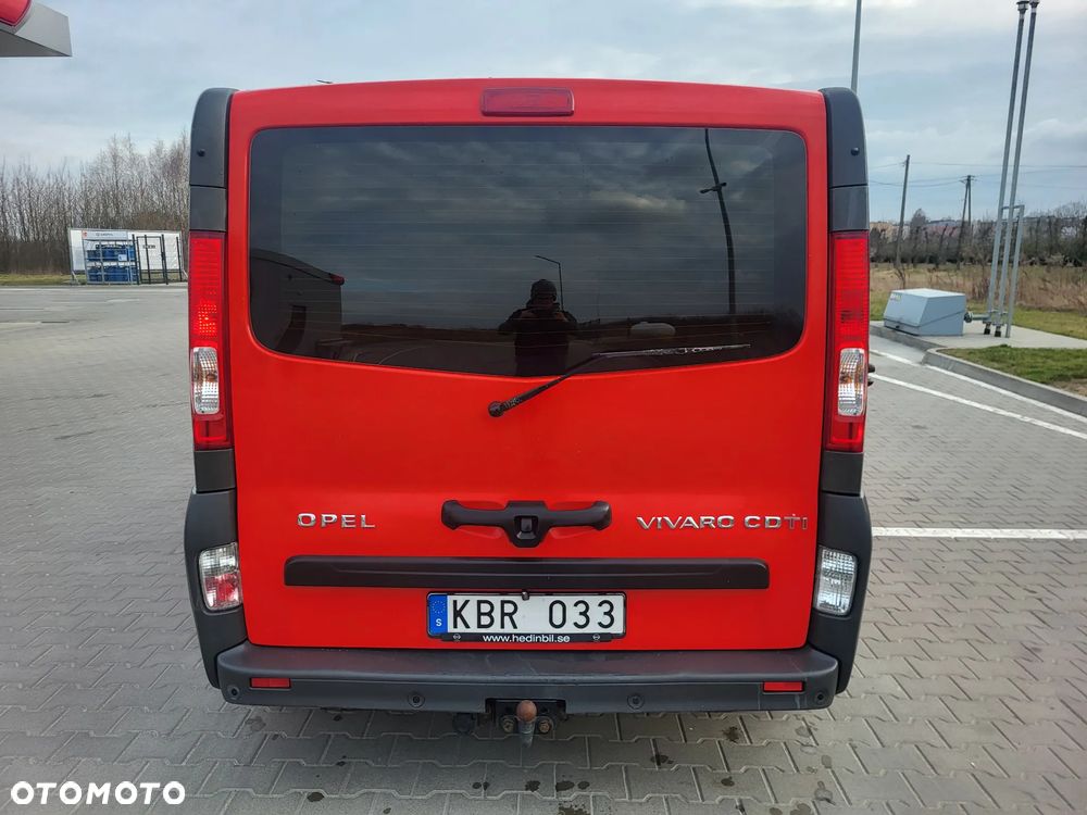 Opel Vivaro - 9