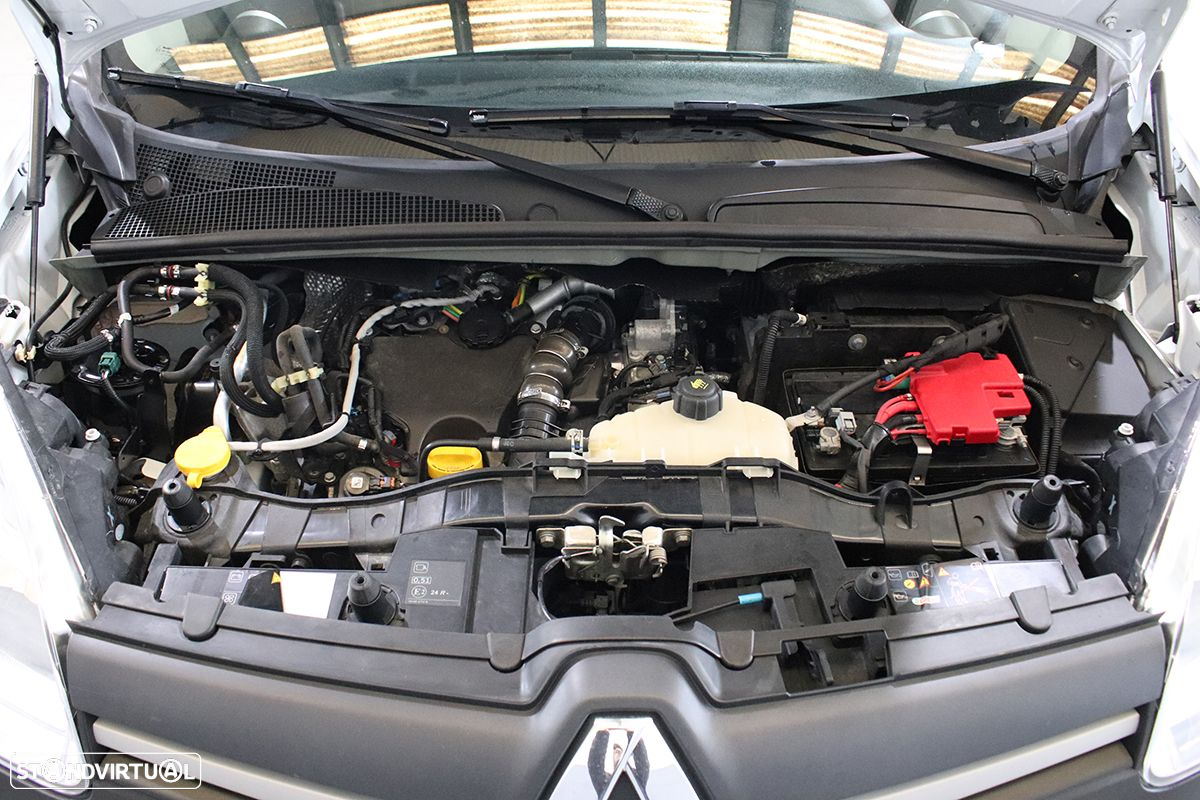 Renault kangoo 1.5 dci maxi business s/s - 18