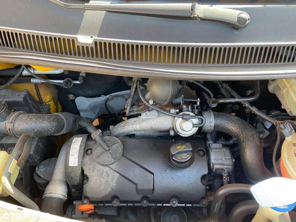 Volkswagen T5 - 9