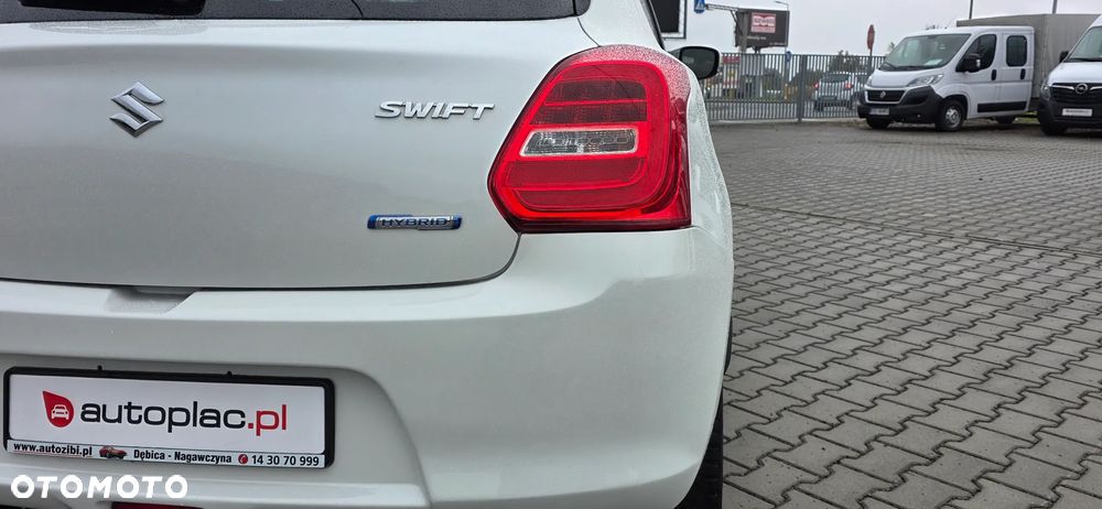 Suzuki Swift 1.2 SHVS Premium Plus - 12