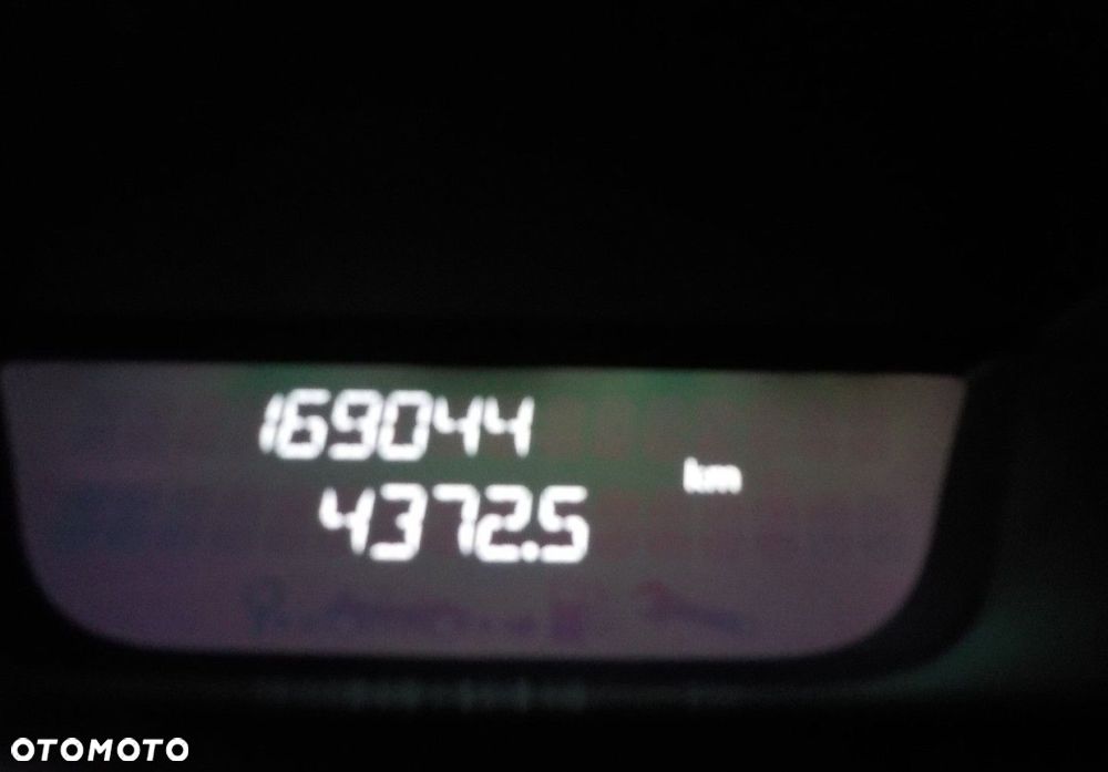 Renault Captur - 23