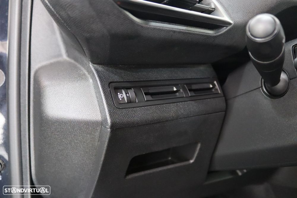 Peugeot 3008 PureTech 130 Stop & Start GPF EAT8 Active Business-Pack - 11