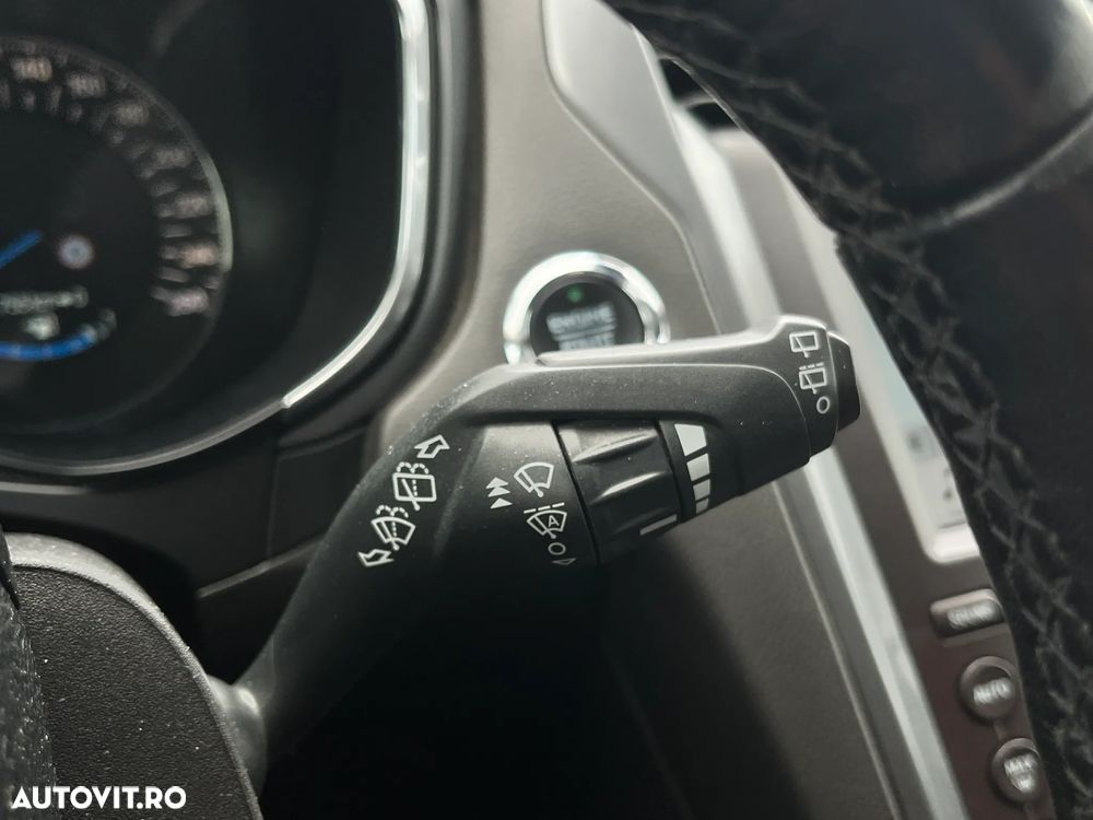 Ford Mondeo - 19