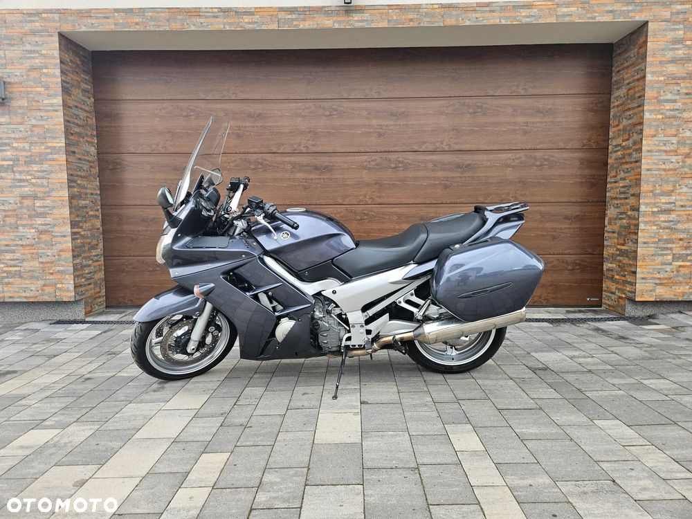 Yamaha FJR - 1