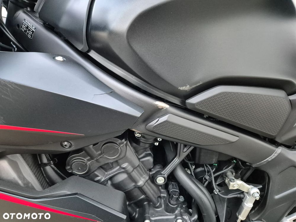 Honda CBR - 11
