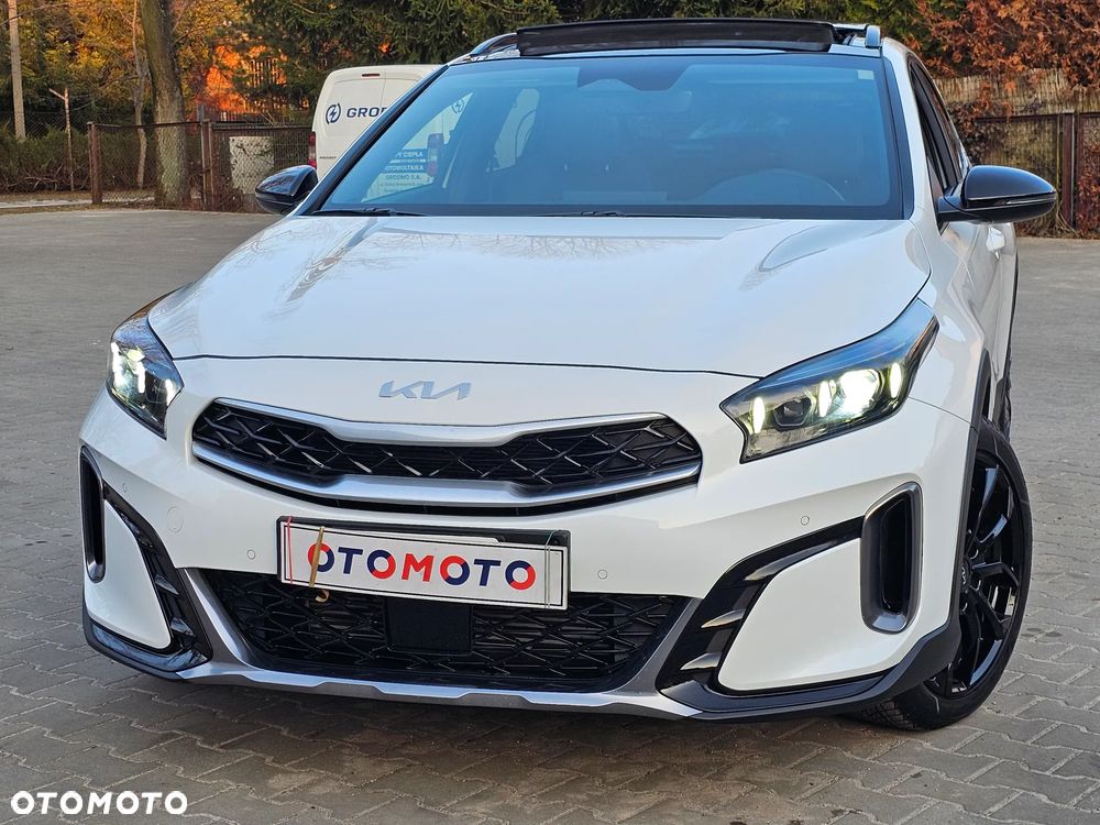 Kia XCeed 1.5 T-GDI OPF DCT7 GT-LINE - 4