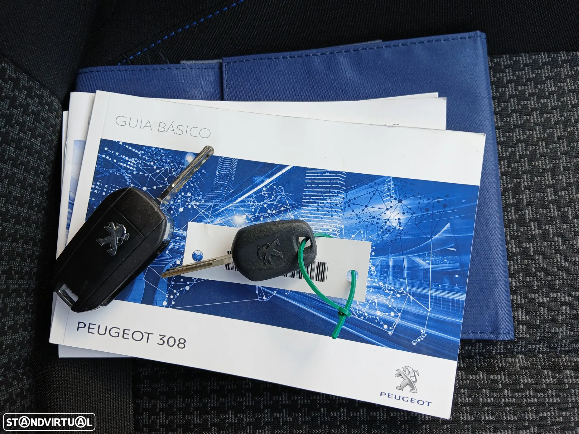 Peugeot 308 1.5 BlueHDi Style - 29