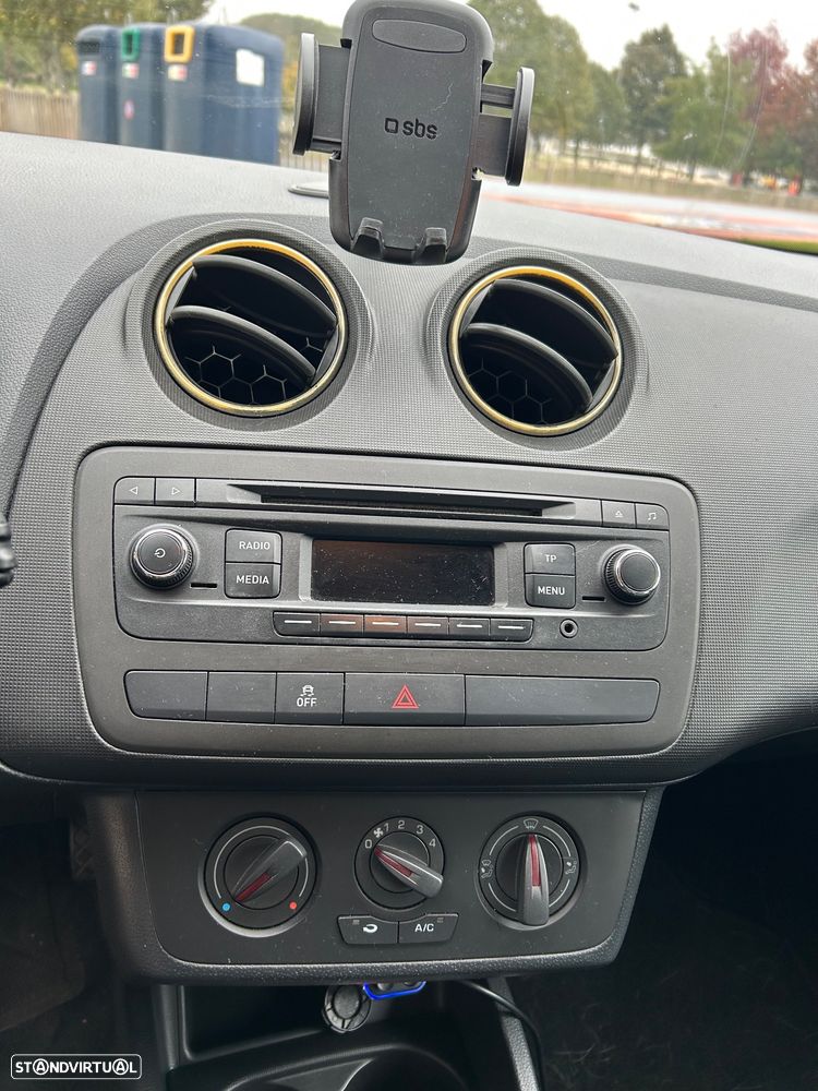 SEAT Ibiza - 5