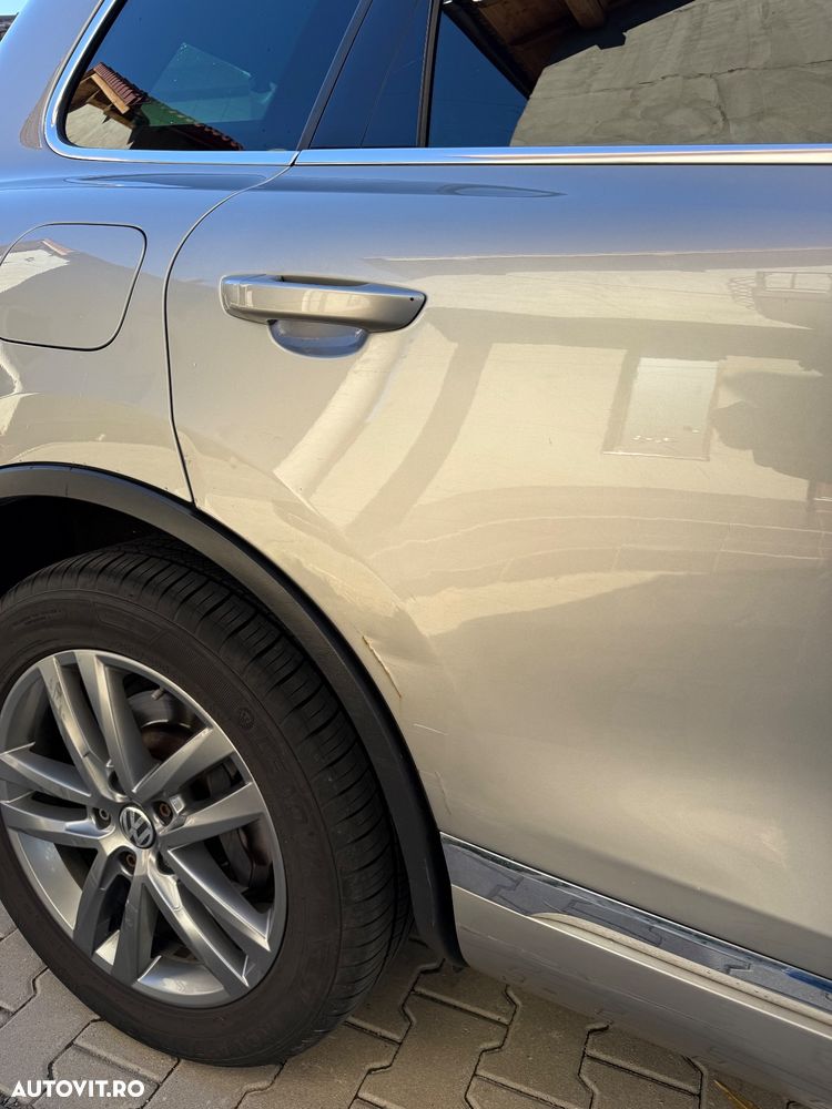 Volkswagen Touareg - 5