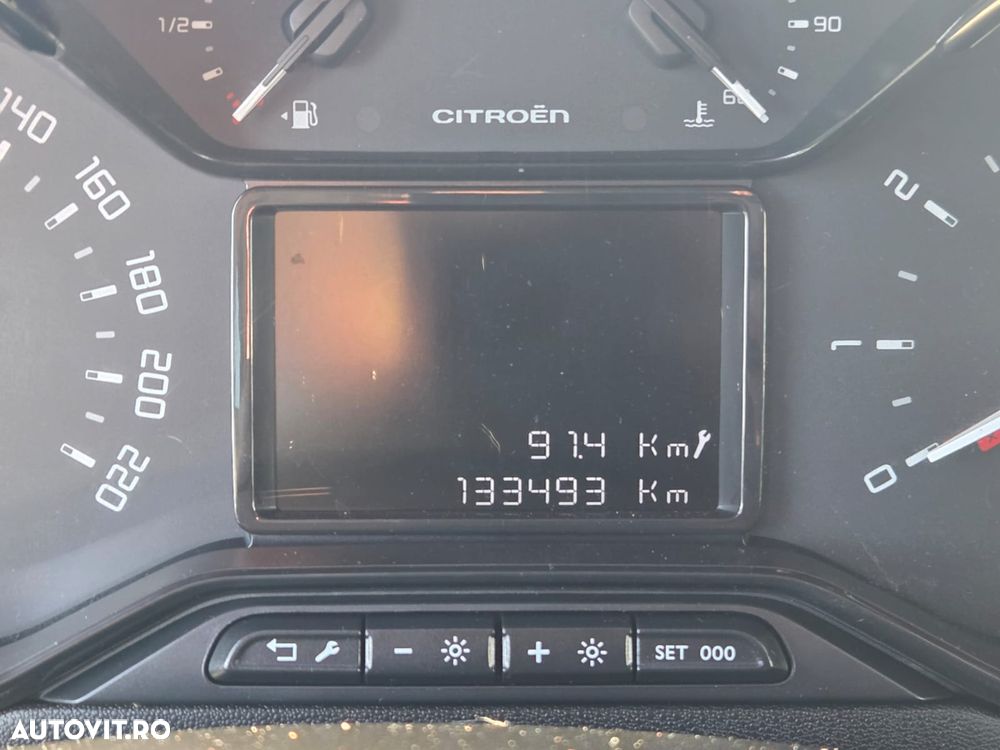 Citroën C3 Pure Tech 82 FEEL - 30