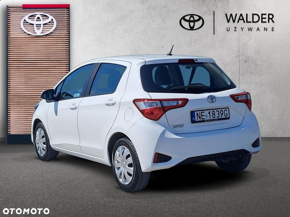 Toyota Yaris - 4